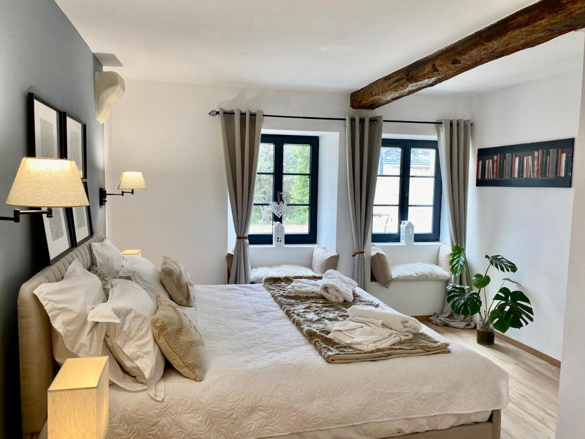 Domaine De Migny Villa Saint-Cyran-du-Jambot Esterno foto
