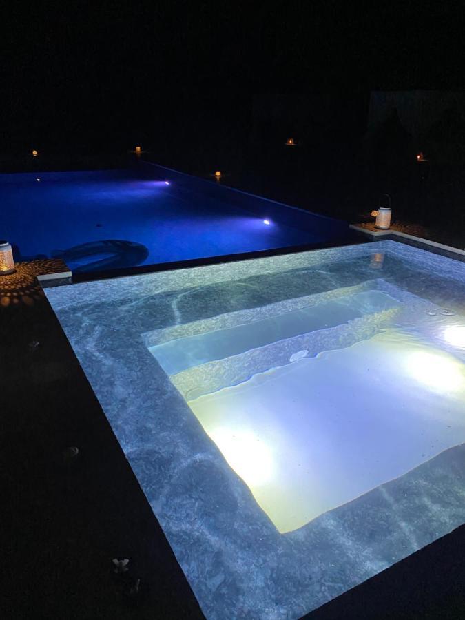 Domaine De Migny Villa Saint-Cyran-du-Jambot Esterno foto